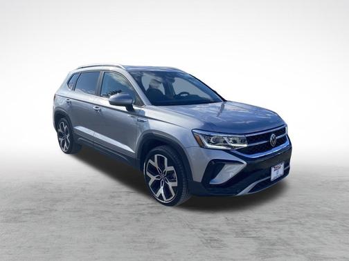 2023 Volkswagen Taos 1.5T SEL