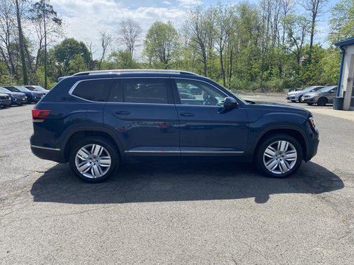 2018 Volkswagen Atlas 3.6L SEL Premium