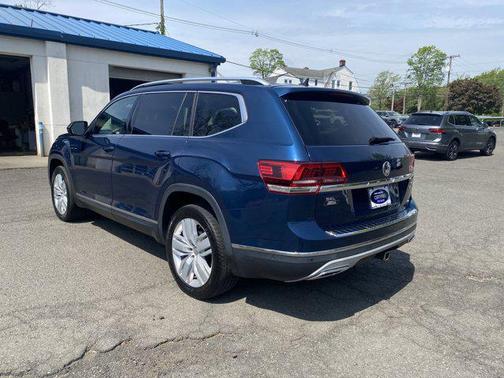 2018 Volkswagen Atlas 3.6L SEL Premium