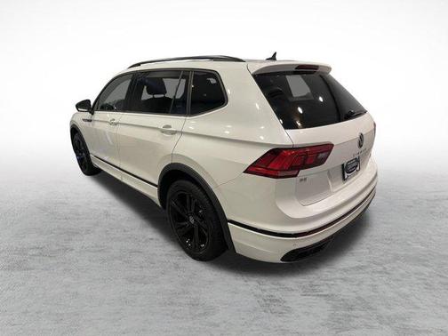 2023 Volkswagen Tiguan 2.0T SE R-Line Black 4MOTION