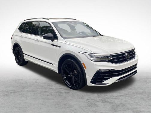 2023 Volkswagen Tiguan 2.0T SE R-Line Black 4MOTION