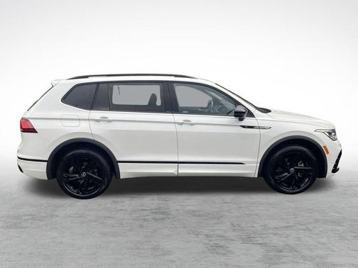 2023 Volkswagen Tiguan 2.0T SE R-Line Black 4MOTION