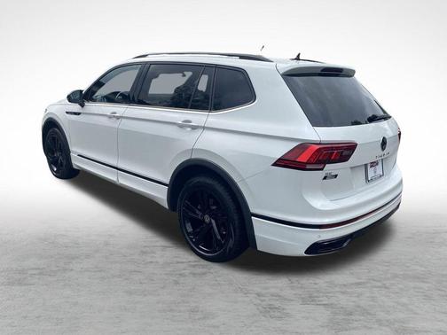 2023 Volkswagen Tiguan 2.0T SE R-Line Black 4MOTION