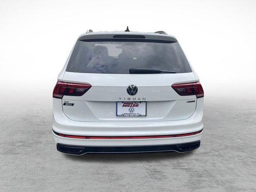 2023 Volkswagen Tiguan 2.0T SE R-Line Black 4MOTION