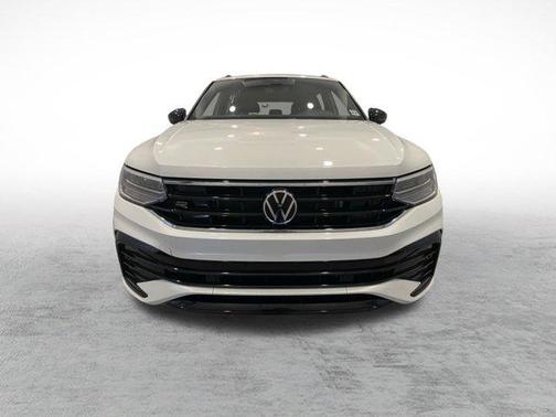 2023 Volkswagen Tiguan 2.0T SE R-Line Black 4MOTION