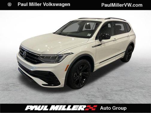 2023 Volkswagen Tiguan 2.0T SE R-Line Black 4MOTION