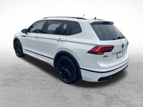 2023 Volkswagen Tiguan 2.0T SE R-Line Black 4MOTION