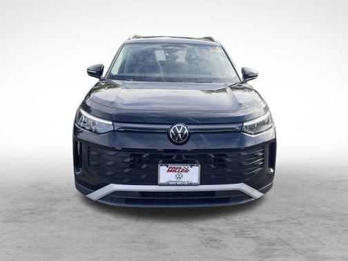 2025 Volkswagen Tiguan 2.0T SE 4MOTION