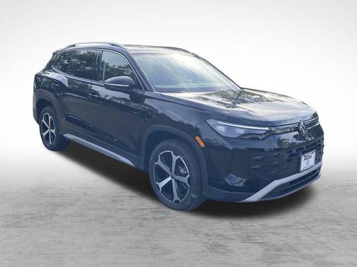 2025 Volkswagen Tiguan 2.0T SE 4MOTION