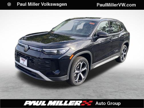 2025 Volkswagen Tiguan 2.0T SE 4MOTION