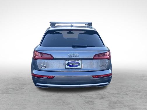 Gray 2018 Audi Q5 2.0T Premium