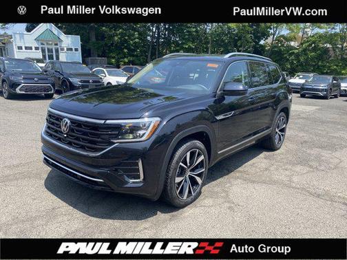 2025 Volkswagen Atlas 2.0T SEL Premium R-Line 4MOTION