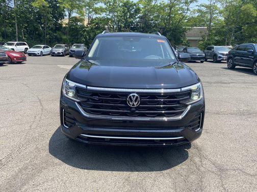 2025 Volkswagen Atlas 2.0T SEL Premium R-Line 4MOTION