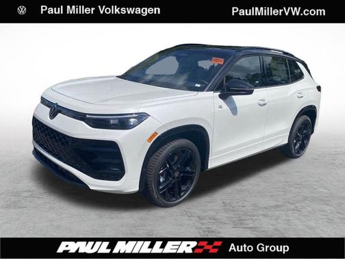 2025 Volkswagen Tiguan 2.0T SE R-Line Black 4MOTION