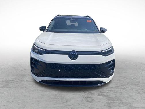 2025 Volkswagen Tiguan 2.0T SE R-Line Black 4MOTION