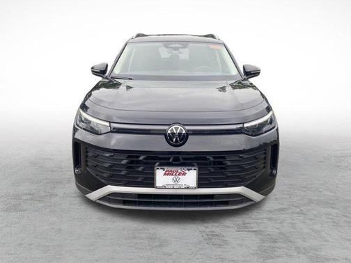 2025 Volkswagen Tiguan 2.0T SE 4MOTION