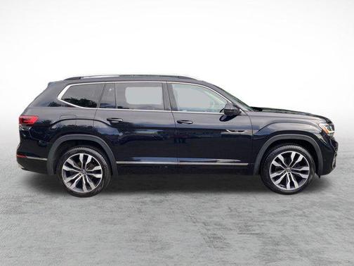 2022 Volkswagen Atlas 3.6L SEL Premium
