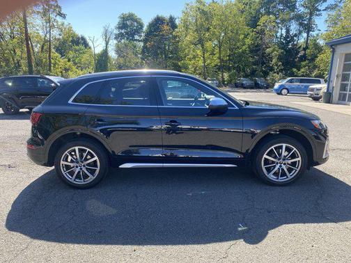 2024 Audi SQ5 3.0T Premium Plus