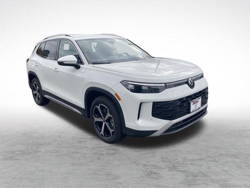 2025 Volkswagen Tiguan 2.0T SE 4MOTION