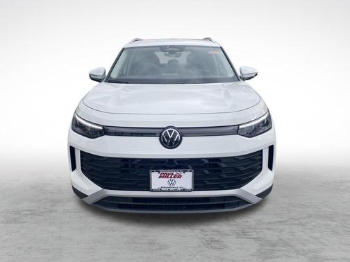 2025 Volkswagen Tiguan 2.0T SE 4MOTION