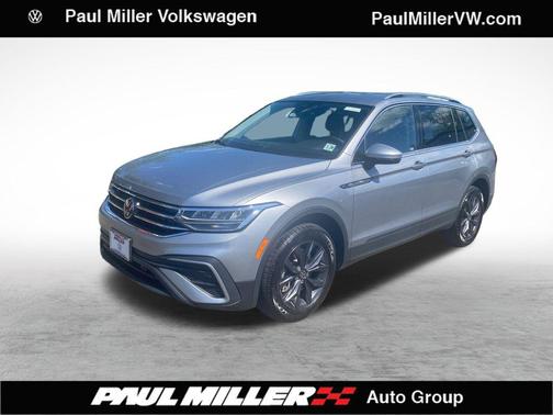 Silver Metallic 2023 Volkswagen Tiguan 2.0T SE 4MOTION