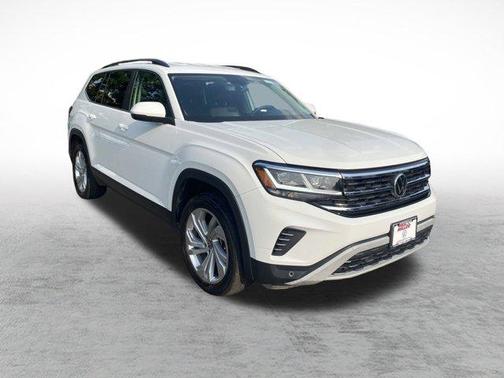 2022 Volkswagen Atlas 3.6L SE w/Technology