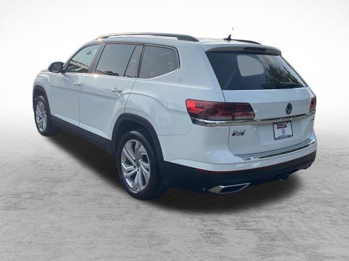 2022 Volkswagen Atlas 3.6L SE w/Technology