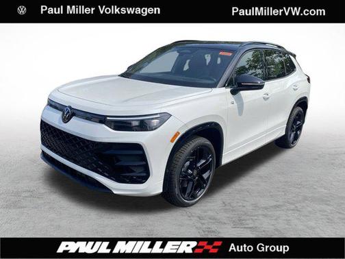 2025 Volkswagen Tiguan 2.0T SE R-Line Black 4MOTION