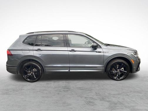 2024 Volkswagen Tiguan 2.0T SE R-Line Black 4MOTION