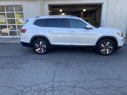 2026 Volkswagen Atlas 2.0T SEL