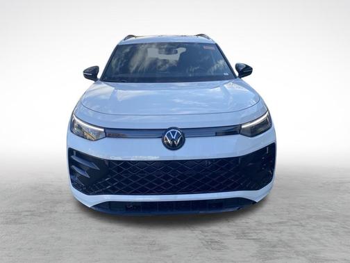 2025 Volkswagen Tiguan 2.0T SE R-Line Black 4MOTION