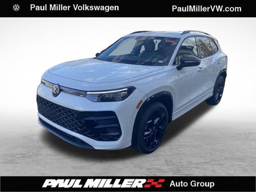 2025 Volkswagen Tiguan 2.0T SE R-Line Black 4MOTION