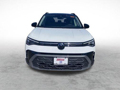 2025 Volkswagen Taos 1.5T SE Black