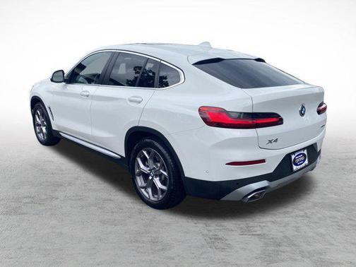 2023 BMW X4 xDrive30i