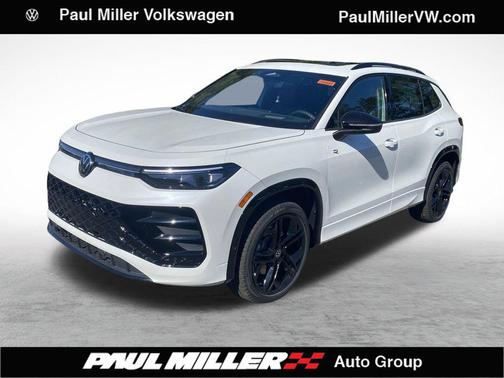 2025 Volkswagen Tiguan 2.0T SE R-Line Black 4MOTION