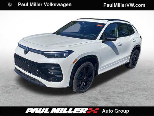 2025 Volkswagen Tiguan 2.0T SE R-Line Black 4MOTION