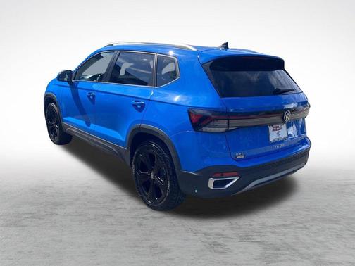 2025 Volkswagen Taos 1.5T SEL