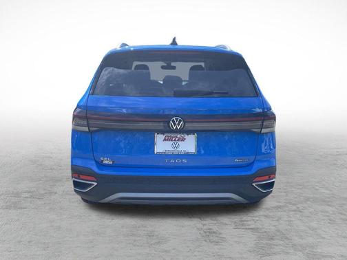 2025 Volkswagen Taos 1.5T SEL