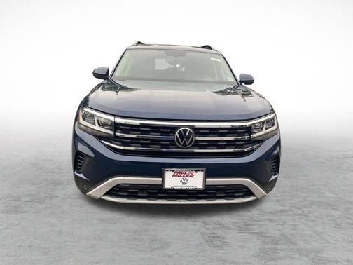 2022 Volkswagen Atlas 3.6L SE w/Technology