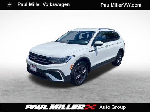 Pure White 2024 Volkswagen Tiguan 2.0T SE 4MOTION