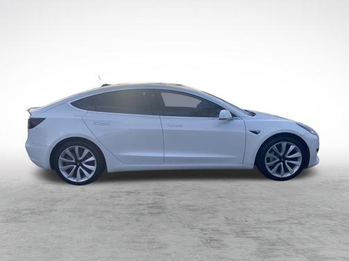 2020 Tesla Model 3 Performance
