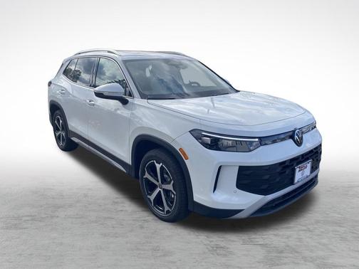 2025 Volkswagen Tiguan 2.0T SE 4MOTION