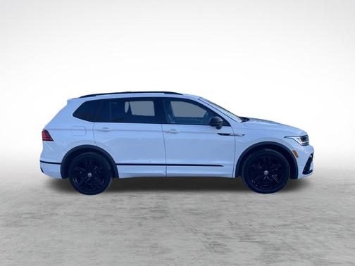 2022 Volkswagen Tiguan 2.0T SE R-Line Black 4MOTION