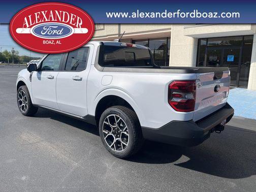 Space White Metallic 2026 Ford Maverick Lariat