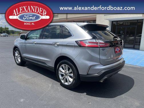 2024 Ford Edge Titanium