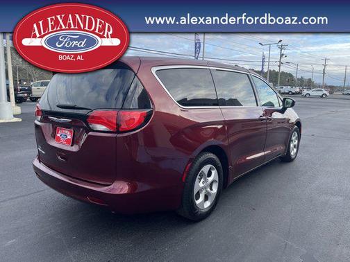 2017 Chrysler Pacifica LX