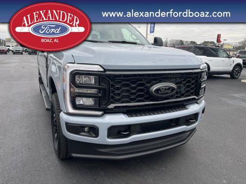 2026 Ford F-350 Lariat