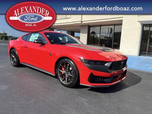 2025 Ford Mustang Dark Horse Fastback