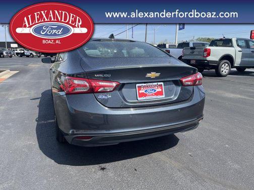 2021 Chevrolet Malibu FWD LT