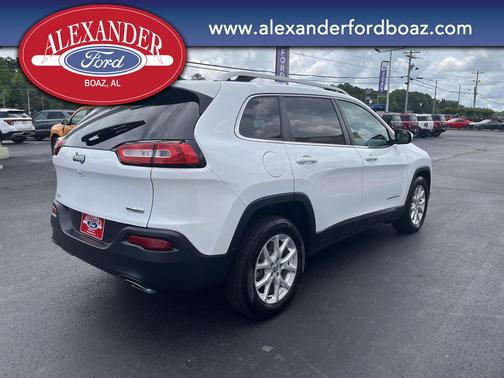 Bright White Clearcoat 2017 Jeep Cherokee Latitude